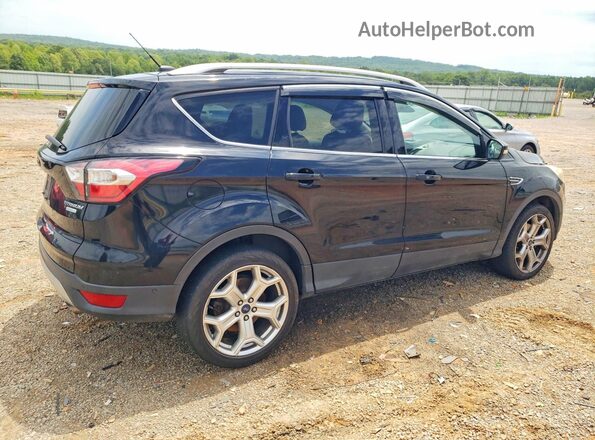 1FMCU0J99HUD90949 2017 FORD ESCAPE Черный Задняя правая четверть