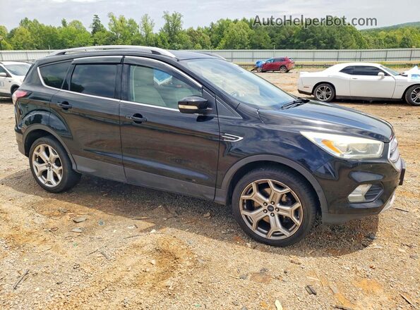 1FMCU0J99HUD90949 2017 FORD ESCAPE Черный Передняя правая четверть