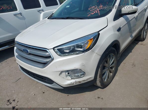 1FMCU0J99HUE25781 2017 FORD ESCAPE White Вид спереду