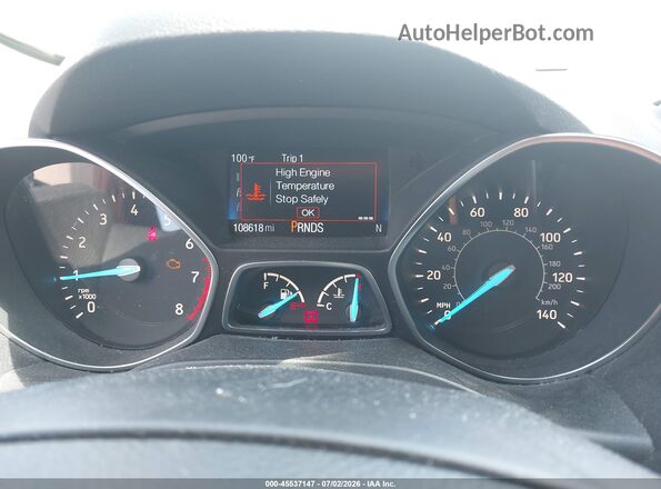 1FMCU0JD0HUD92268 2017 FORD ESCAPE Black Widok tylnych siedzeń