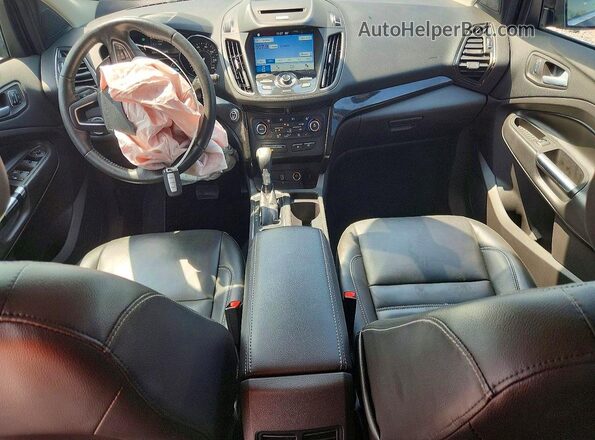 1FMCU0JD1HUD74801 2017 FORD ESCAPE Black Dashboard view