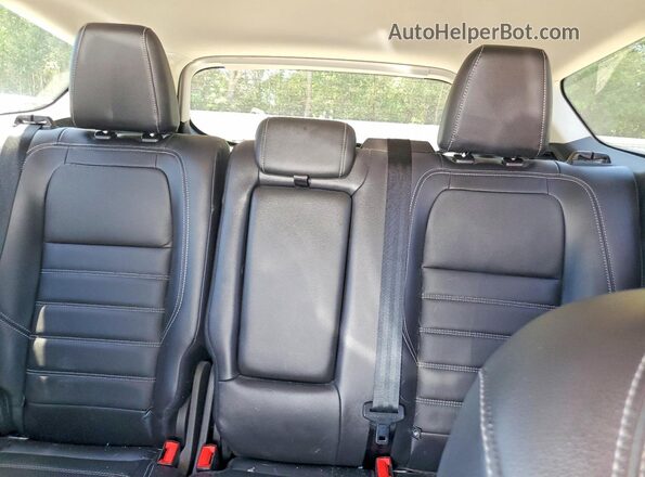 1FMCU0JD2HUA60025 2017 FORD ESCAPE White Вид задніх сидінь