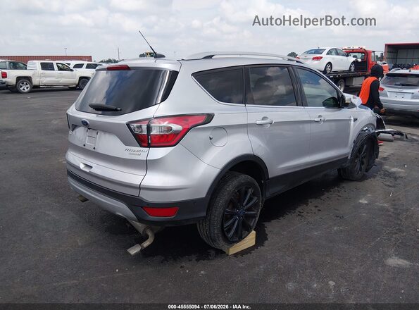 1FMCU0JD3HUA12470 2017 FORD ESCAPE Серебряный Задняя правая четверть