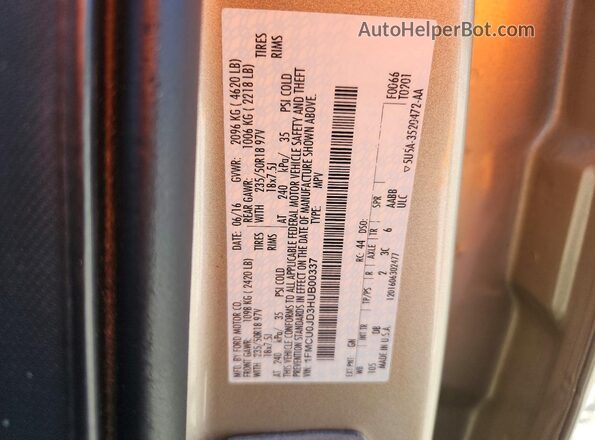 1FMCU0JD3HUB00337 2017 FORD ESCAPE Gold ძრავის განყოფილების ხედი