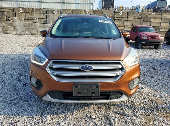 1FMCU0JD4HUD17850 2017 FORD ESCAPE Brown წინა ხედი