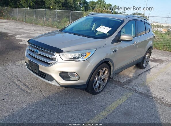 1FMCU0JD4HUE71491 2017 FORD ESCAPE Gold Առջևի ձախ երեք քառորդ տեսարան