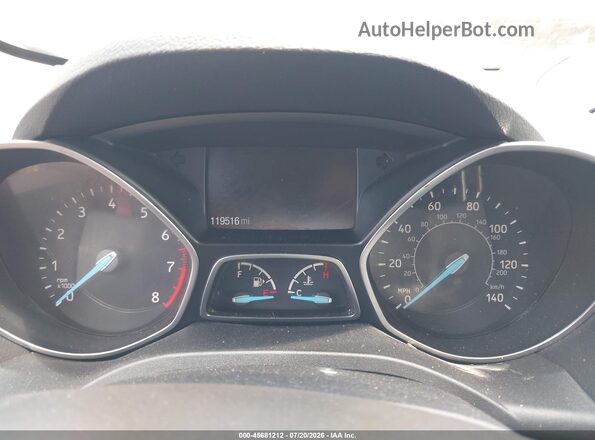 1FMCU0JD6HUE46432 2017 FORD ESCAPE Красный Вид задних сидений