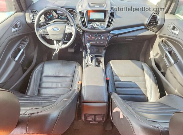 1FMCU0JD7HUD83082 2017 FORD ESCAPE Red Dashboard view