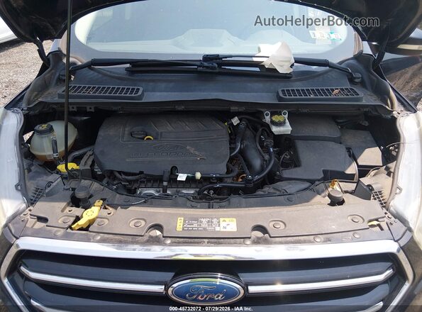 1FMCU0JD8HUA08771 2017 FORD ESCAPE Черный Вид сзади