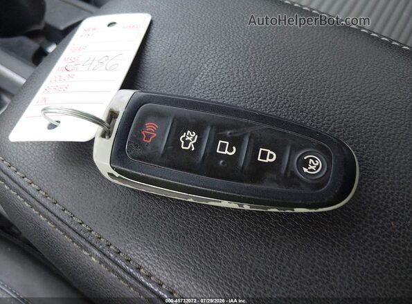 1FMCU0JD8HUA08771 2017 FORD ESCAPE Black Widok deski rozdzielczej