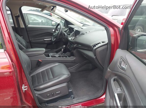 1FMCU0JD8HUB15187 2017 FORD ESCAPE Maroon Vista interior delantera