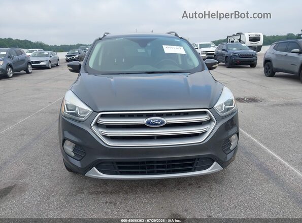1FMCU0JD9HUB40633 2017 FORD ESCAPE Gray ხელსაწყოთა პანელის ხედი