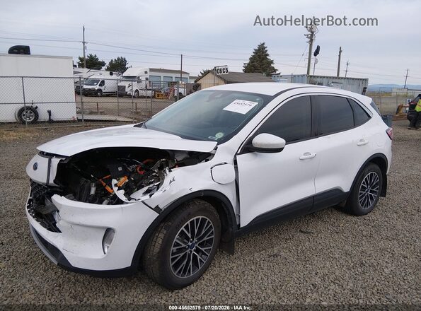 1FMCU0KZ1NUB14422 2022 FORD ESCAPE White წინა მარცხენა ხედი სამი მეოთხედიდან