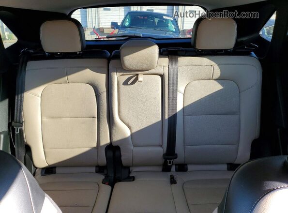 1FMCU0KZ9NUB98294 2022 FORD ESCAPE Серебряный Вид задних сидений
