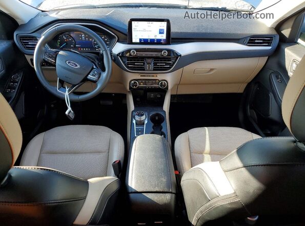 1FMCU0KZ9NUB98294 2022 FORD ESCAPE Серебряный Вид панели приборов