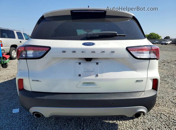1FMCU0KZXNUB94836 2022 FORD ESCAPE Белый Вид сзади