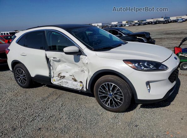 1FMCU0KZXNUB94836 2022 FORD ESCAPE Белый Передняя правая четверть