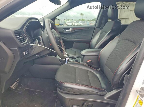 1FMCU0MN0PUA38334 2023 FORD ESCAPE White Widok wnętrza z przodu
