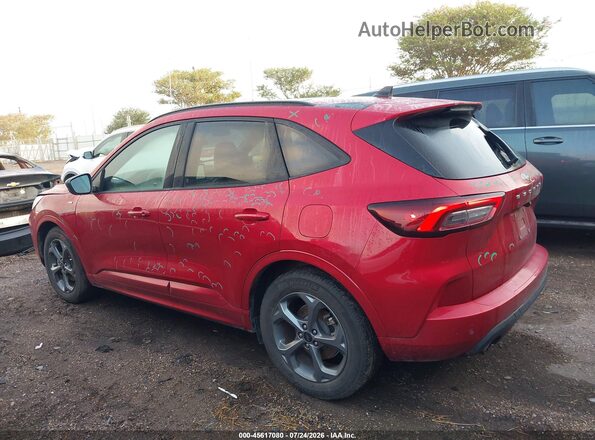 1FMCU0MN8PUB44031 2023 FORD ESCAPE Red სალონის 360-გრადუსიანი ხედი