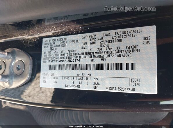 1FMCU0MN8SUB32874 2025 FORD ESCAPE Black Vista del compartimento del motor