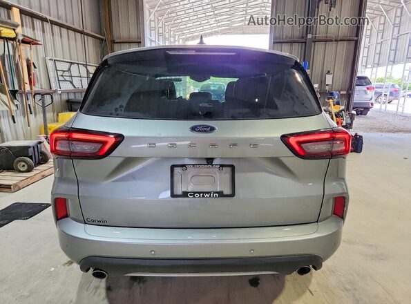 1FMCU0MN9RUB62167 2024 FORD ESCAPE Silver Вид ззаду