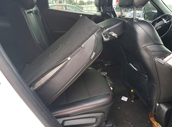 1FMCU0MZ7SUB42458 2025 FORD ESCAPE White Vista interior trasera