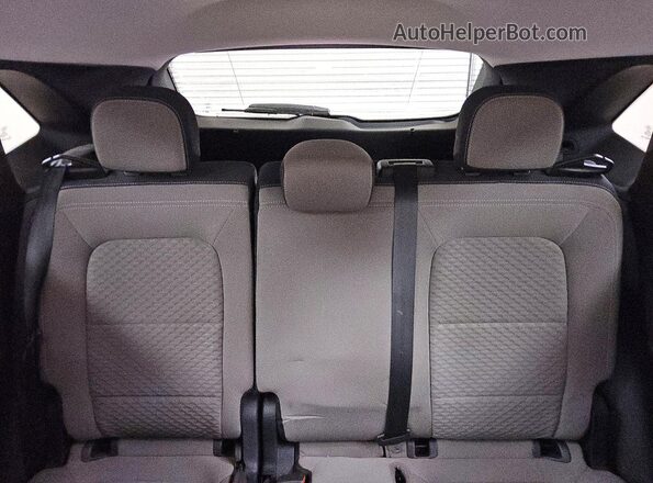 1FMCU9BZ0NUA25252 2022 FORD ESCAPE White Widok tylnych siedzeń