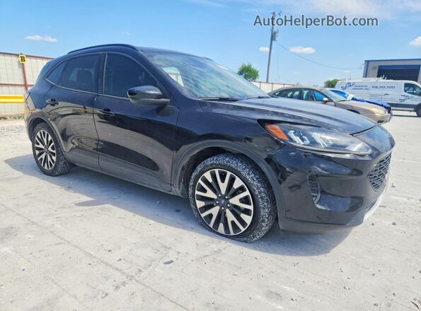 1FMCU9BZ2LUB39671 2020 FORD ESCAPE Black Front right