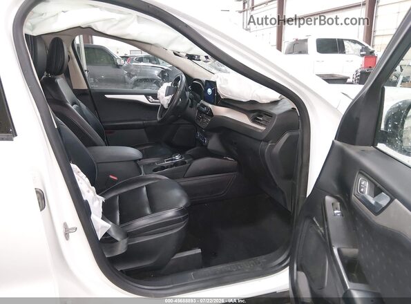 1FMCU9BZ6LUA63601 2020 FORD ESCAPE Белый Вид салона спереди