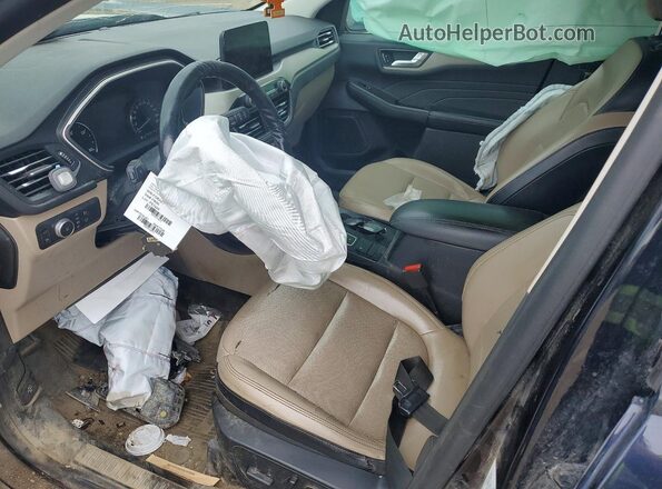 1FMCU9CZXMUA74522 2021 FORD ESCAPE Черный Вид салона спереди