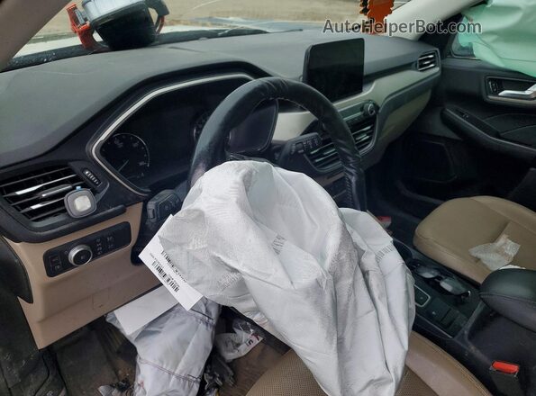 1FMCU9CZXMUA74522 2021 FORD ESCAPE Черный Вид панели приборов