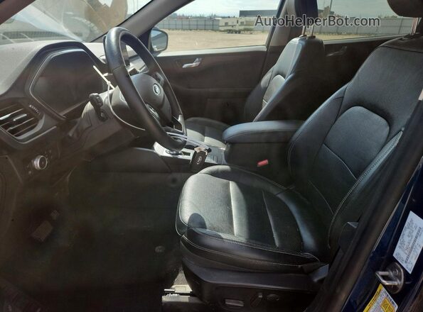 1FMCU9DZ8LUB76026 2020 FORD ESCAPE Teal Front interior view