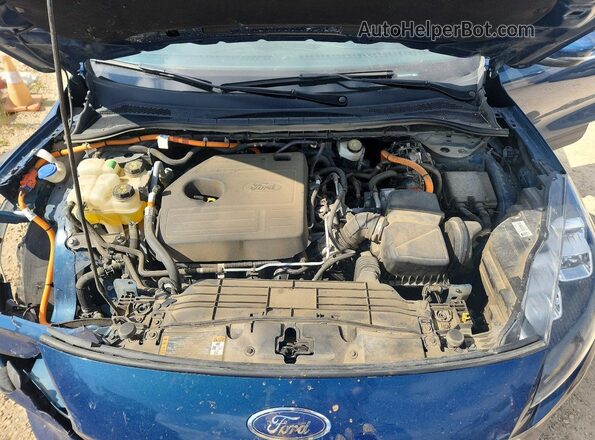 1FMCU9DZ8LUB76026 2020 FORD ESCAPE Teal Engine compartment view