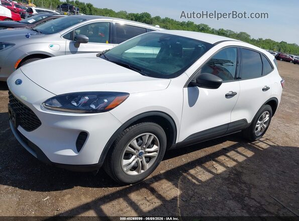 1FMCU9F6XNUB51618 2022 FORD ESCAPE White Սալոնի 360 աստիճան տեսք