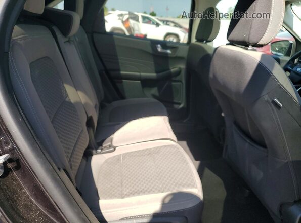1FMCU9G61MUA95548 2021 FORD ESCAPE Черный Вид задней части салона