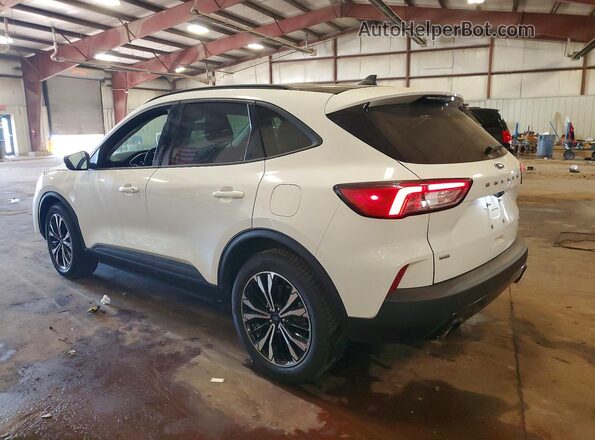 1FMCU9G61MUB20755 2021 FORD ESCAPE White Rear left