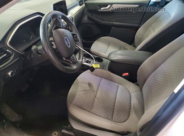 1FMCU9G61MUB20755 2021 FORD ESCAPE White Front interior view