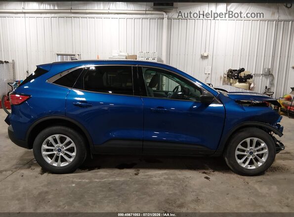 1FMCU9G61NUB97031 2022 FORD ESCAPE Blue Widok wnętrza 360 stopni