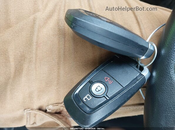 1FMCU9G63LUC54777 2020 FORD ESCAPE Белый Вид панели приборов
