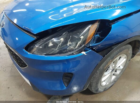 1FMCU9G65LUB62053 2020 FORD ESCAPE Синий Вид спереди