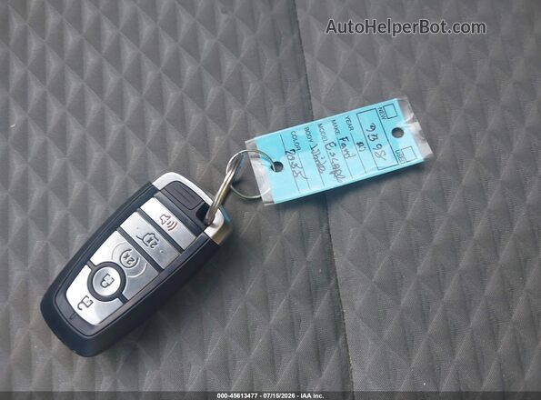 1FMCU9G67MUB07055 2021 FORD ESCAPE White Vista del salpicadero