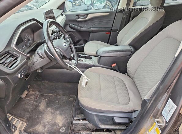 1FMCU9G69NUB86374 2022 FORD ESCAPE Серый Вид салона спереди