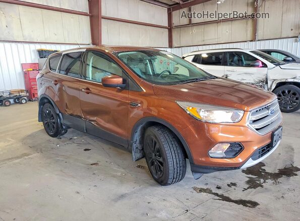 1FMCU9G90HUB67355 2017 FORD ESCAPE Коричневый Передняя правая четверть