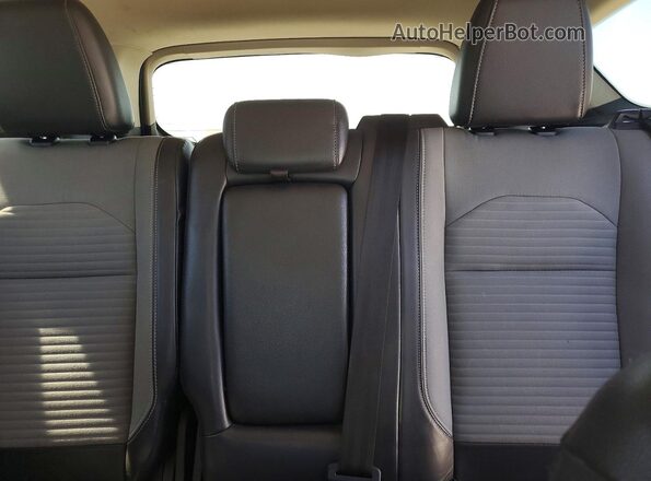 1FMCU9G90HUE68580 2017 FORD ESCAPE Черный Вид задних сидений