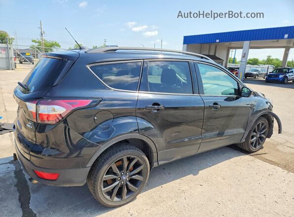 1FMCU9G91HUA00759 2017 FORD ESCAPE Black Задня права чверть