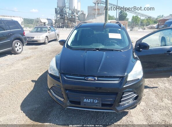 1FMCU9G92GUC17204 2016 FORD ESCAPE Черный Вид спереди