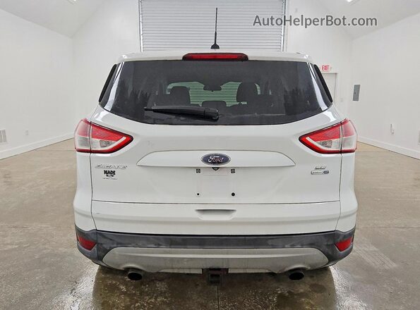 1FMCU9G93GUA11275 2016 FORD ESCAPE White Rear view