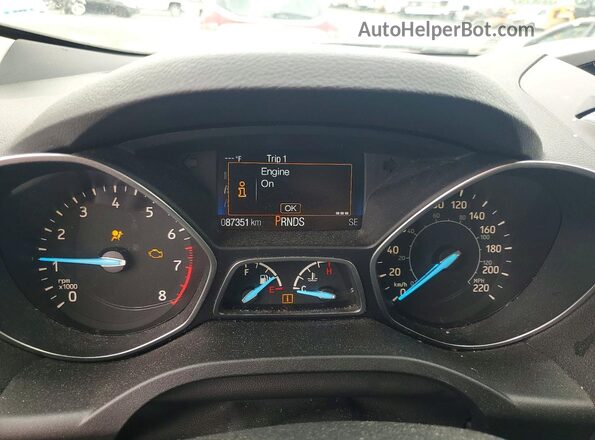 1FMCU9G94HUB10558 2017 FORD ESCAPE Cream Instrument cluster view