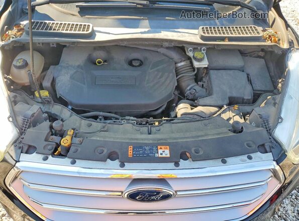 1FMCU9G94HUB18952 2017 FORD ESCAPE Черный Вид подкапотного пространства
