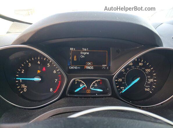 1FMCU9G94HUB18952 2017 FORD ESCAPE Черный Вид щитка приборов